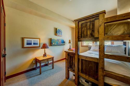 Village At Palisades Tahoe #2216