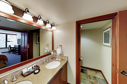 Resort At Squaw Creek II