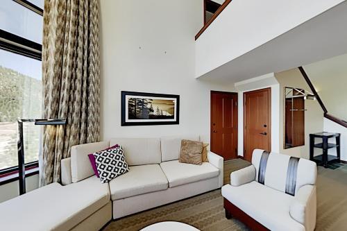 Resort At Squaw Creek II