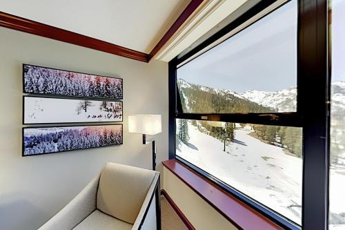 Resort At Squaw Creek II
