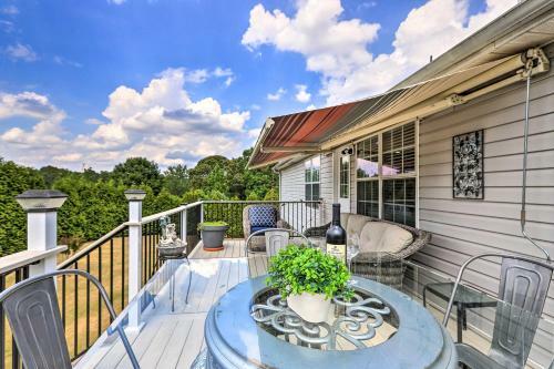 Beautiful Hampton Home With Gazebo And Backyard!