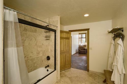 49617 Hwy 550 - Inn Full Listing