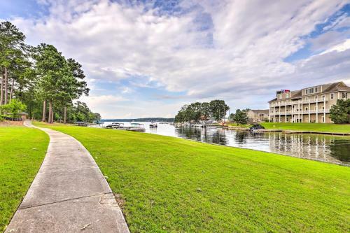 Evolve Scenic Lake Oconee Retreat, Steps To Lake