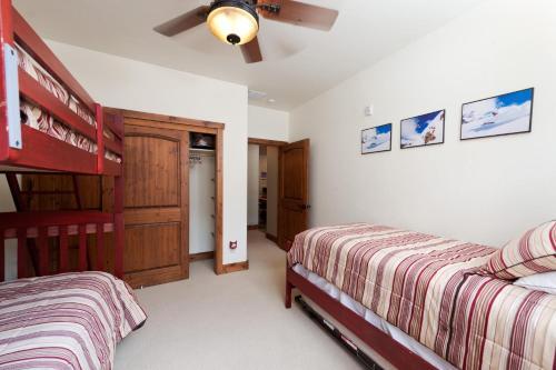 Peregrine Point 205