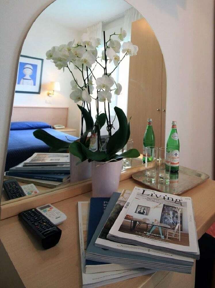 Hostal Albergo Villa Gradita