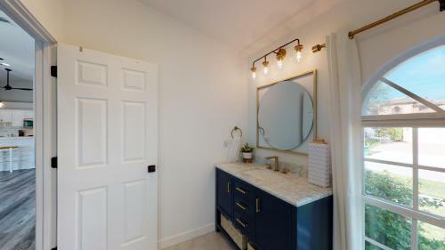 "cast-away" House I Immaculate 4 Bed Waterfront Home