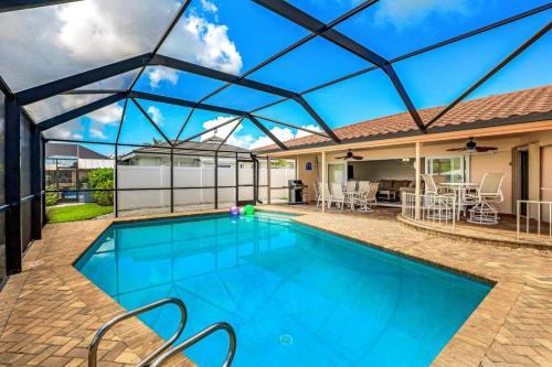 1143 Edington Place