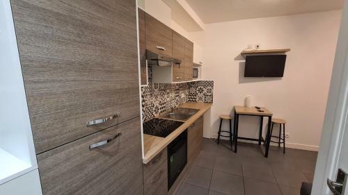 Apartamento Appartement Paris Metro Hoche