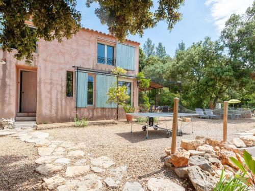 Serene Holiday Home In Pignans With Private Pool