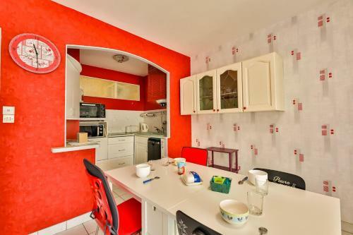 Apartamento Joli Studio � Deux Pas De La Plage