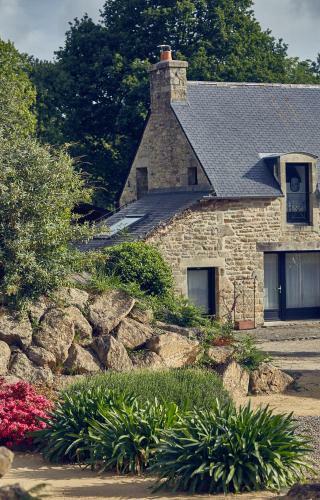 Le Jardin Saint Germain Lodges And Events