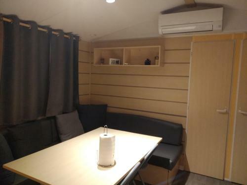 Mobile Home 6 Couchages Camping Avec Piscine