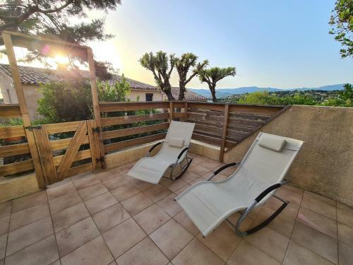 Apartamento Studio Avec Terasse Vue Mer