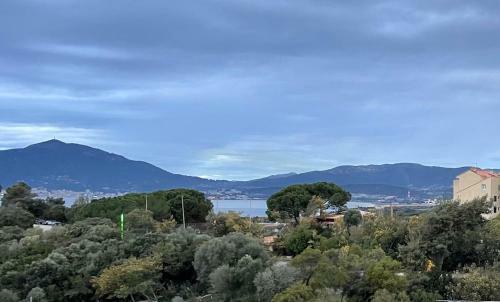 Apartamento Notre Petit Paradis Paesolu 1