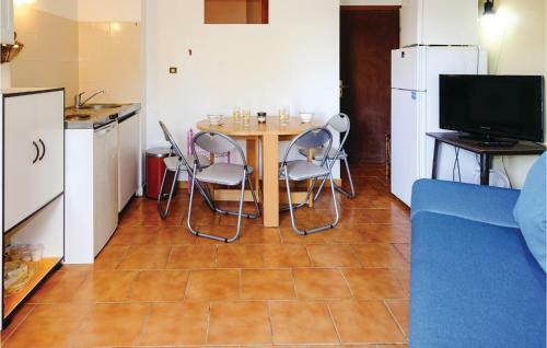 One-bedroom Apartment In Propriano