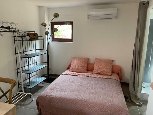 Apartamento Studio Ind�pendant - Terrasse, Jaccuzi, Et Piscine