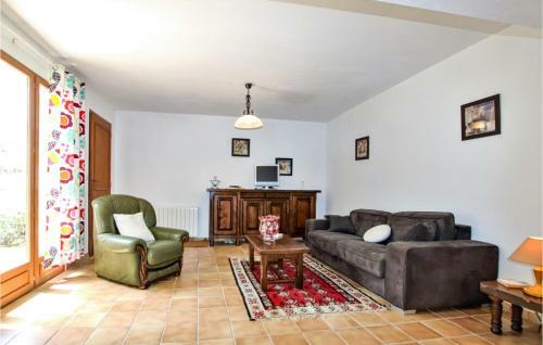 Beautiful Home In Robion With Wifi And 2 Bedrooms