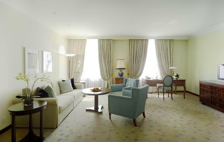 Hotel Suvretta House