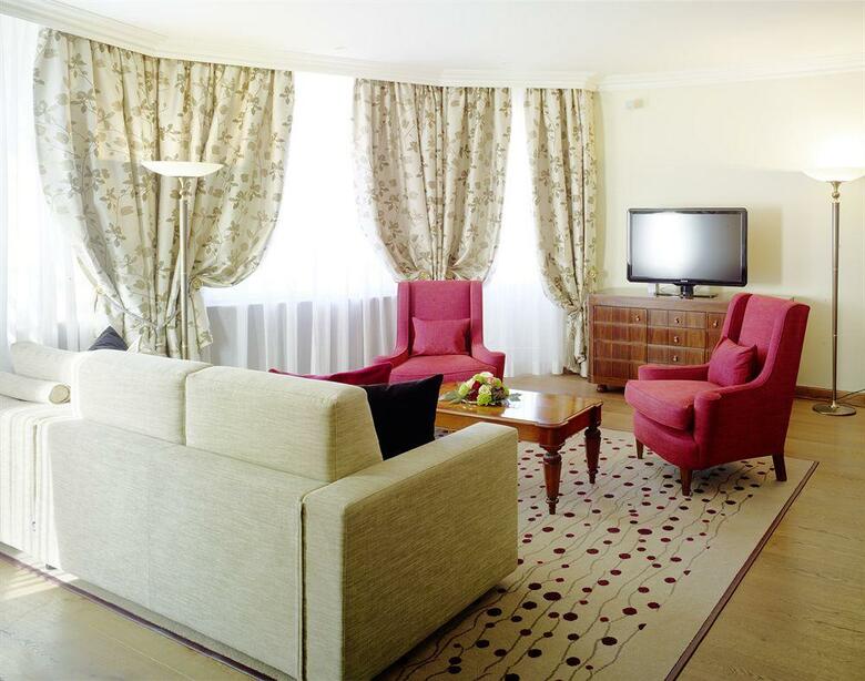 Hotel Suvretta House