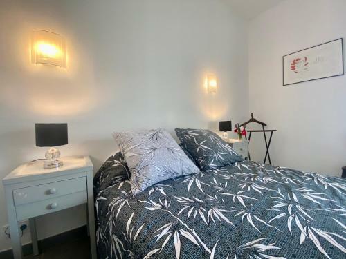 Guest-house De L?amandier - Vue Cit� M�di�vale
