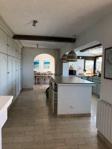 Spacious Luxury Villa With Stunning Views