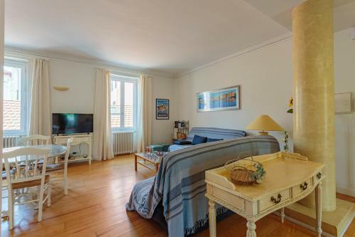 Apartamento Bagues Plein Centre Ville � 2 Pas De La Plage