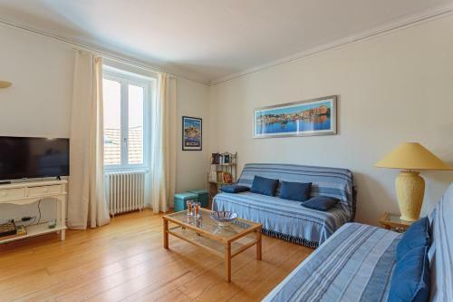 Apartamento Bagues Plein Centre Ville � 2 Pas De La Plage