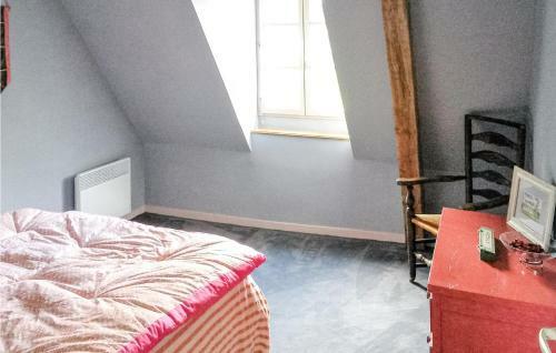 Apartamento Awesome Home In Houdetot With 2 Bedrooms