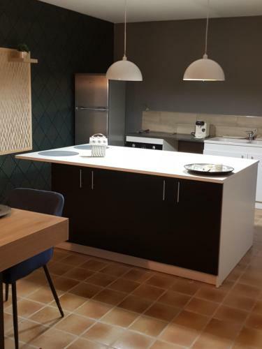 La Maison Des Deux �tangs