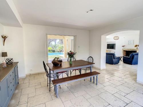 Villa Rental With Swimming Pool In Sainte-maxime