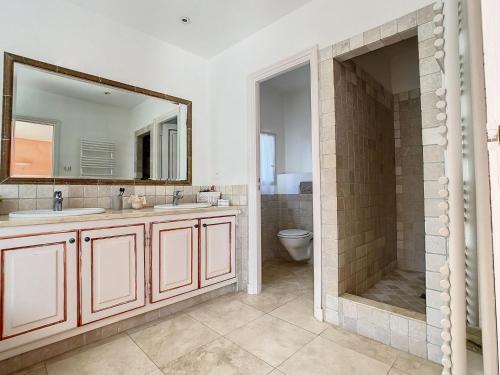 Villa Rental With Swimming Pool In Sainte-maxime