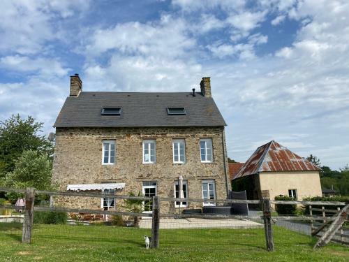 Chambre � La Campagne Pr�s De La Ville
