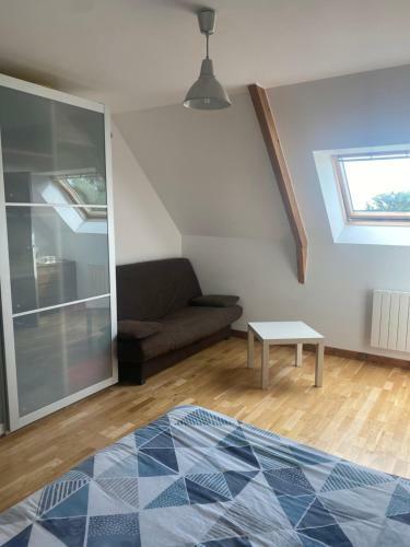 Chambre � La Campagne Pr�s De La Ville