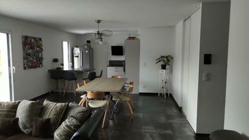 Belle Maison Saint Julien Les Villas