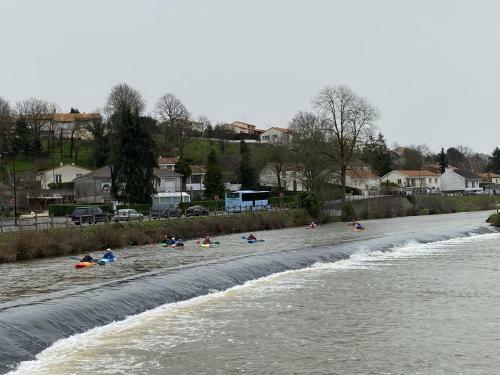 Apartamento Vintage A 10 Mn Du Puy Dufou