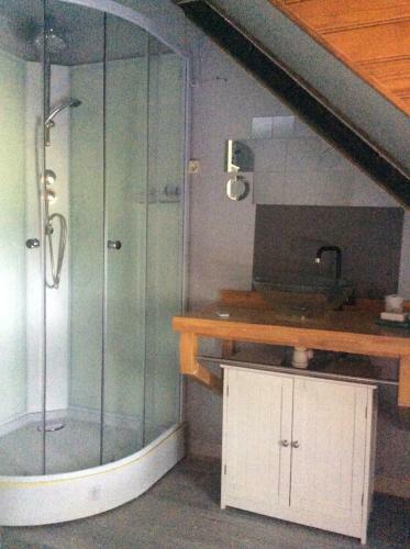 Bed & Breakfast Double Room In Tranquility In Blue
