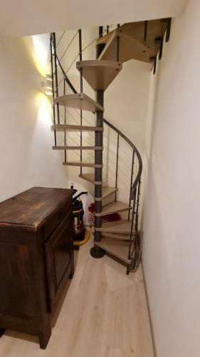 Les 2 Mazets Proven�aux