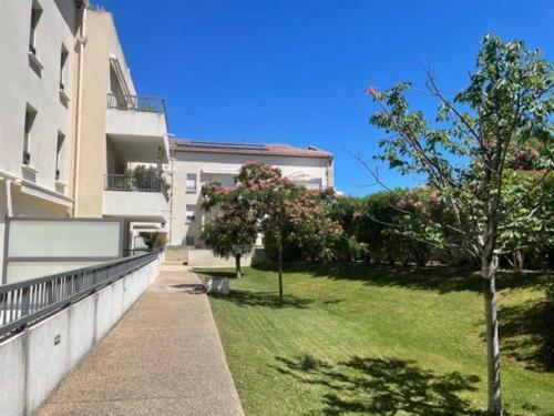 Apartamento Studio Villa Serena Piscine Au Centre De St R�my