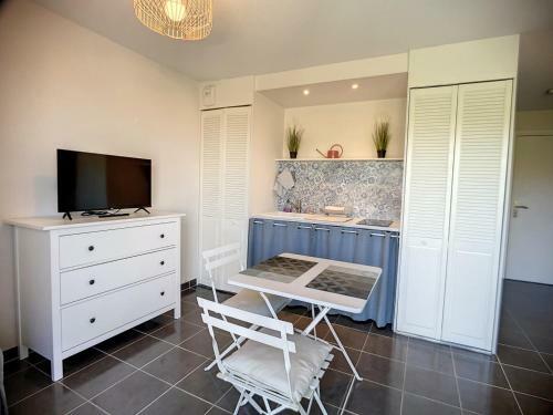 Apartamento Studio Villa Serena Piscine Au Centre De St R�my