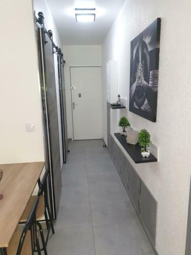 Apartamento Beau Studio / Clim / Parking / Plage � 200 M