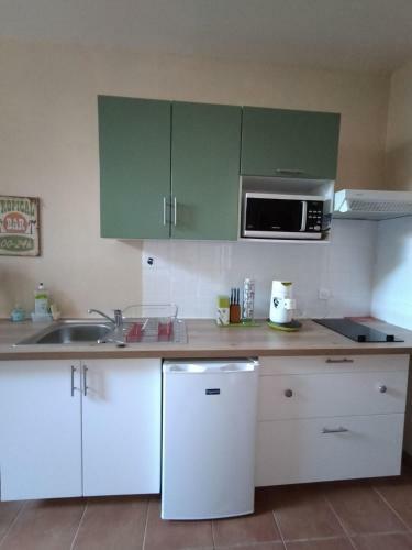 Apartamento Cap Corse/bastia. Studio Bord De Mer 2 Personnes.