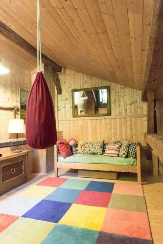 Chalet Familial Authentique Avec Jardin/chemin�e