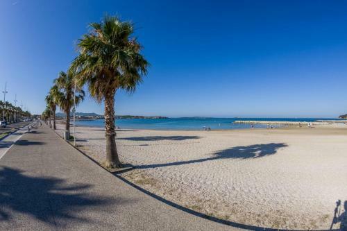 Apartamento Nice 50m With Terrace In Sanary-sur-mer
