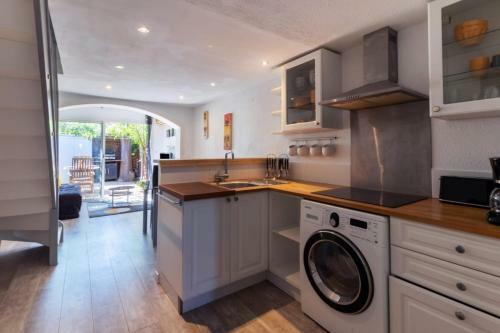 Nice 35 M With Terrace And Shared Pool