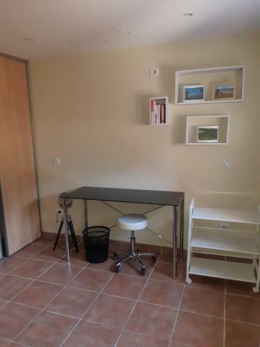 Maison Entre Mer Et Montagne, Quartier R�sidentiel