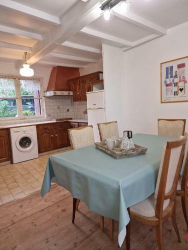 La Maison Rouge Paisible Maison De Pays