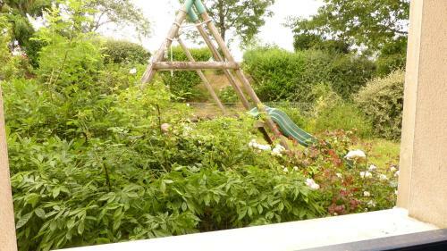 Maison Familiale 7 Pers. Avec Jardin � Vannes/s�n�