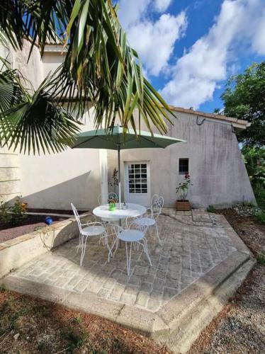 L'hacienda De Soubran, Le G�te � Grand-m�re