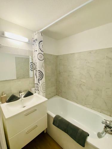 Apartamento ''oph�lia'' Duplex En Centre Ville Avec Parking