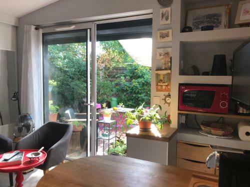 Apartamento Studio Cosy Au Calme D?un Jardin Proche Centre